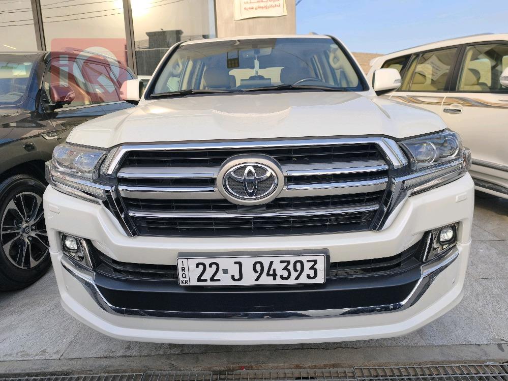 تويوتا لاندكروزر